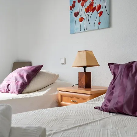 Apartamento Encantador Vista Mar Apartment *